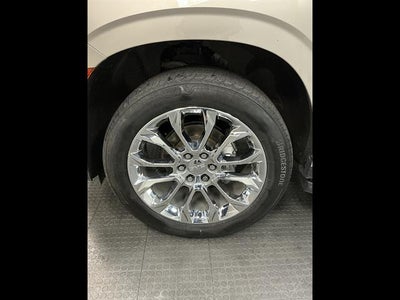 2022 GMC Yukon XL SLT