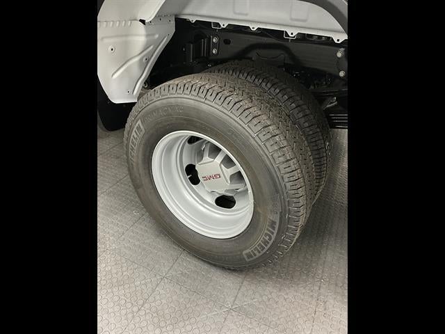 2026 GMC Sierra 3500 HD Pro DRW