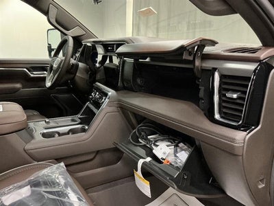 2026 GMC Sierra 3500 HD Denali DRW