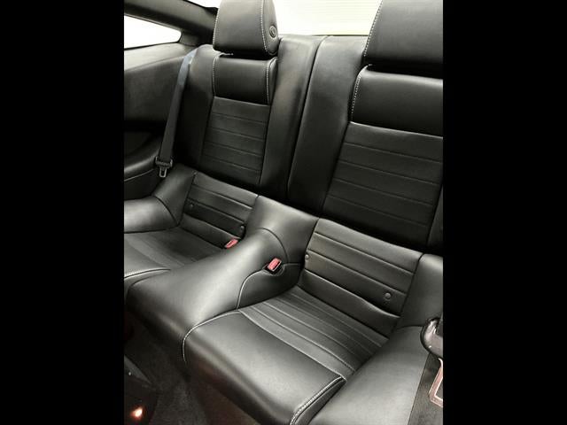 2013 Ford Mustang V6 Premium