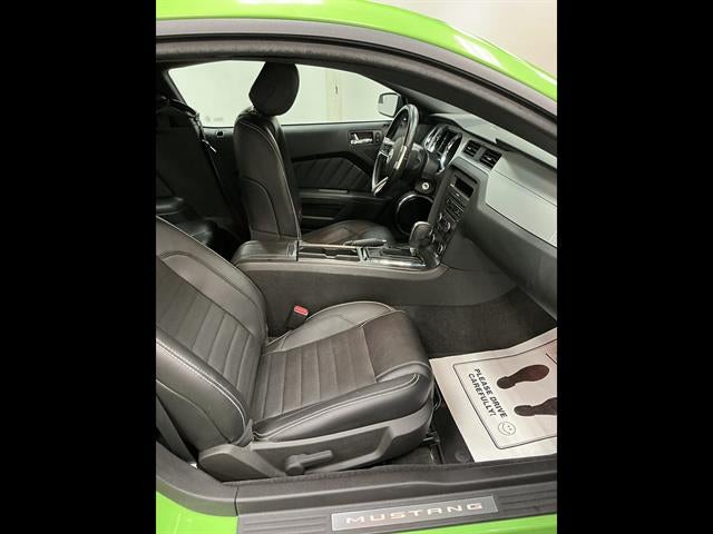 2013 Ford Mustang V6 Premium