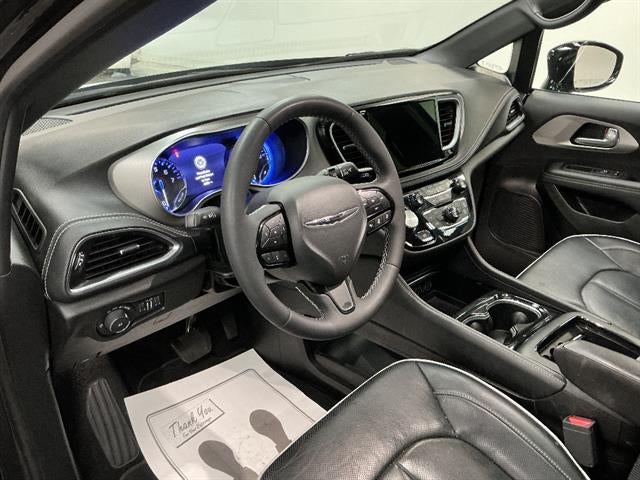 2024 Chrysler Pacifica Limited AWD