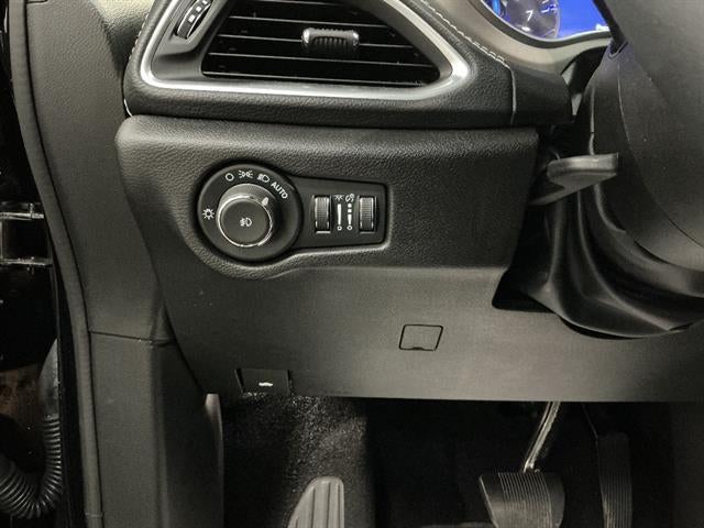2024 Chrysler Pacifica Limited AWD