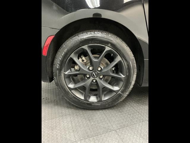 2024 Chrysler Pacifica Limited AWD