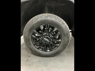 2025 Chevrolet Silverado 2500 HD Custom