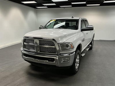 2017 RAM 2500 Laramie Crew Cab 4x4 6'4" Box