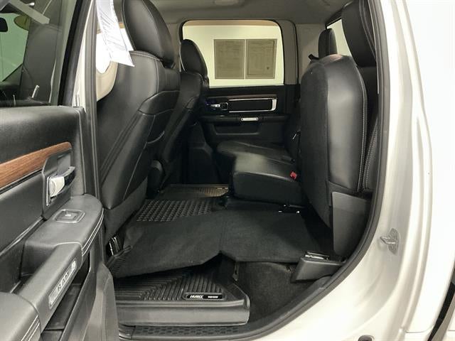 2017 RAM 2500 Laramie Crew Cab 4x4 6'4" Box