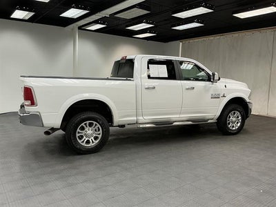 2017 RAM 2500 Laramie Crew Cab 4x4 6'4" Box