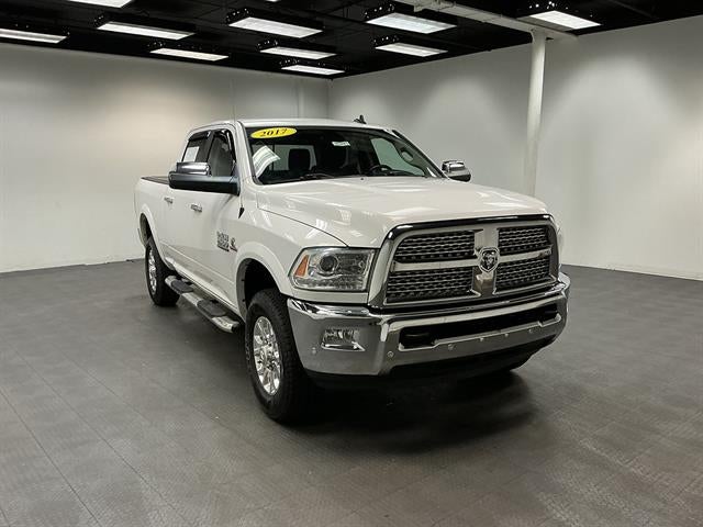 2017 RAM 2500 Laramie Crew Cab 4x4 6'4" Box