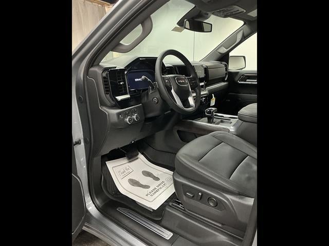 2026 GMC Sierra 1500 SLT - Photo 10