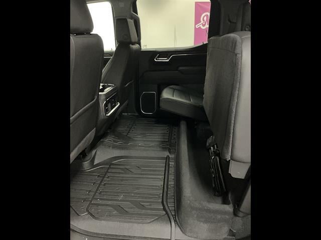 2026 GMC Sierra 1500 SLT - Photo 16