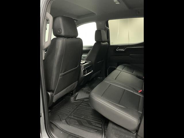 2026 GMC Sierra 1500 SLT - Photo 18