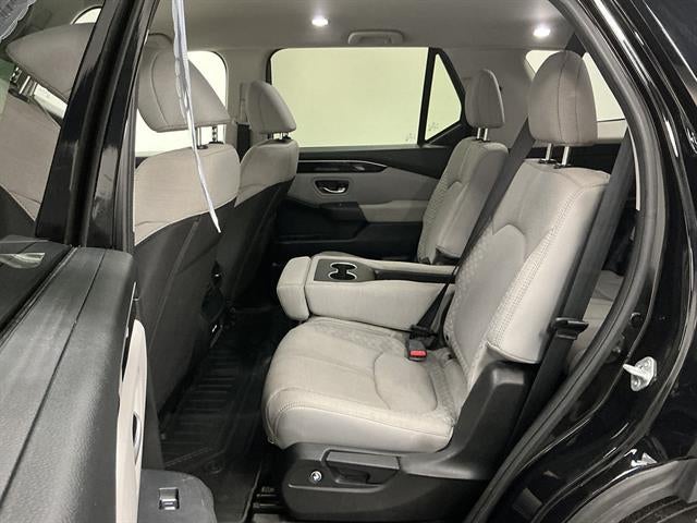 2023 Honda Pilot AWD LX