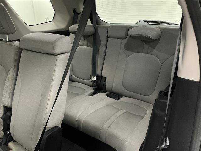 2023 Honda Pilot AWD LX